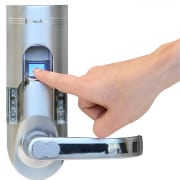Ujjlenyomat Olvaso Biometrikus Azonositas A Vagyonvedelemben